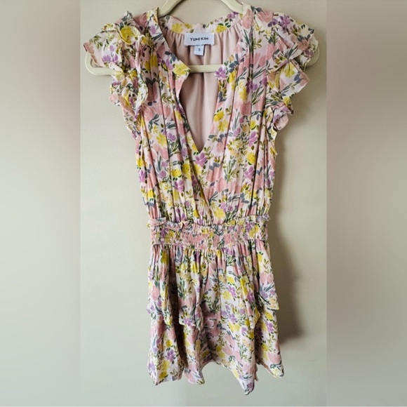 Revolve Yumi Kim Bianca dress in laguna breeze blush - Picture 2 of 7